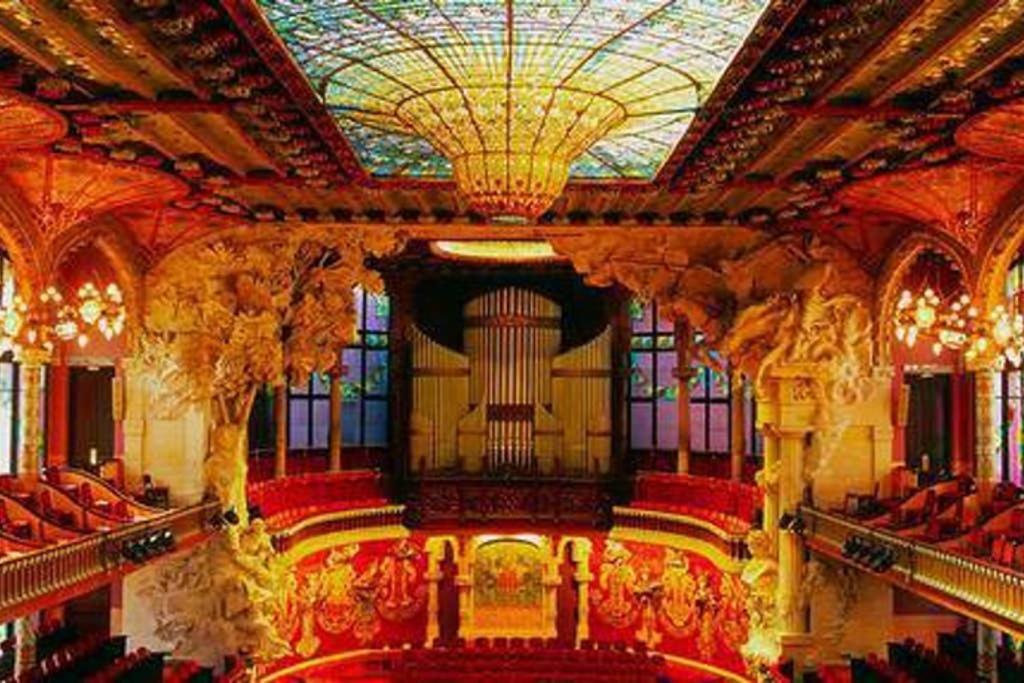 7 Pax Montserrat Ramblas Barcelona Exterior photo